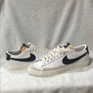 Nike Blazer '77 Sneaker - Women's size 8.5